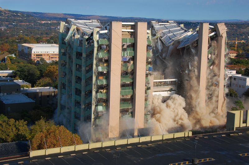 Building Demolition Service in Houston, TX